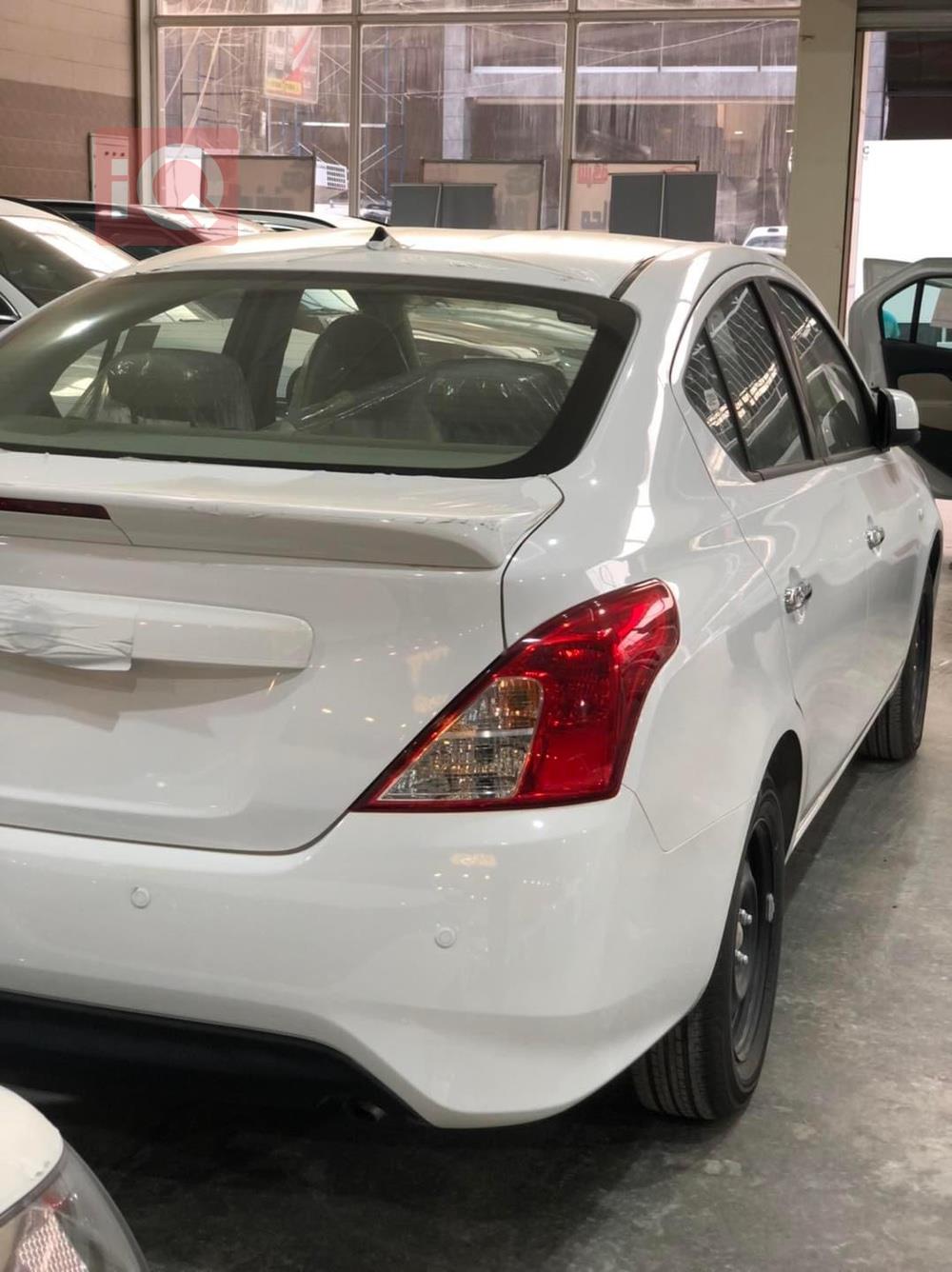 Nissan Sunny